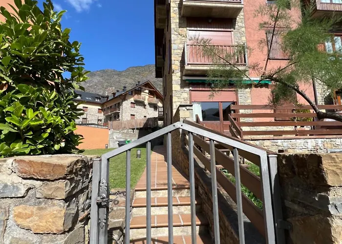 Apartament Deluxe Espot - L\'Amfitriona